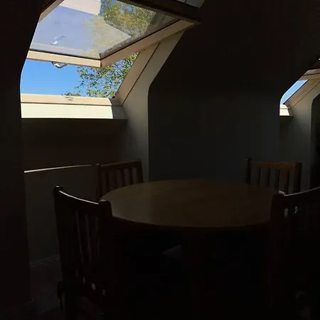 Apartmán Lough Corrib Lodge- With Private Access To *