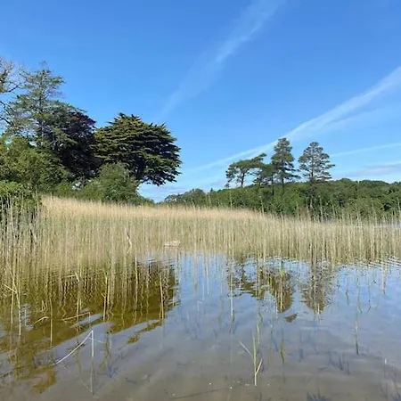 Lough Corrib Lodge- With Private Access To Apartmán Galway